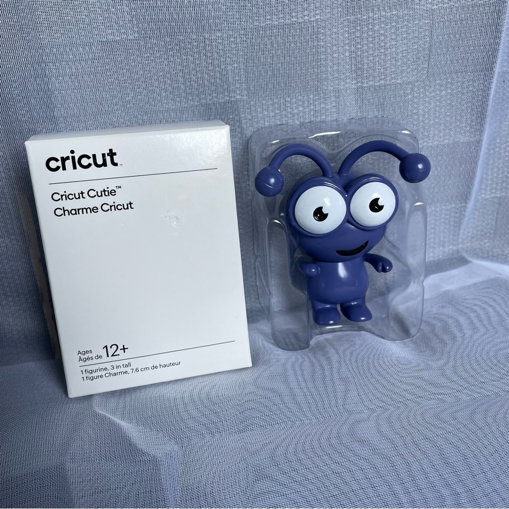CRICUT cuties - Twilight‎